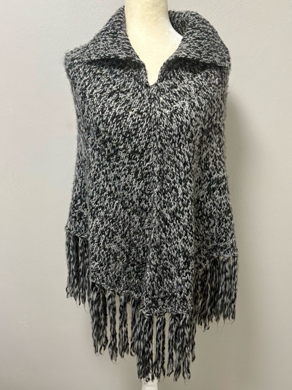 Made in Italy Black and White Knit Fringe Poncho Sweater